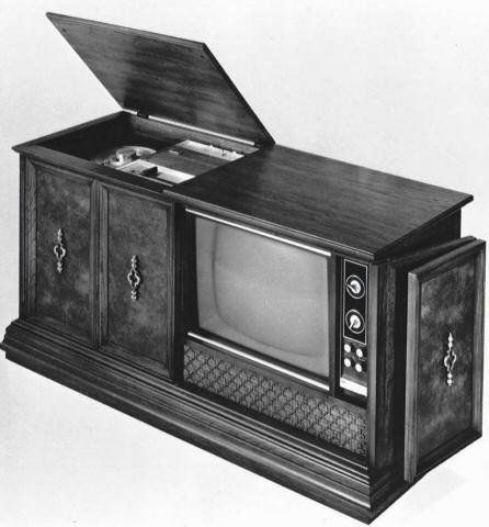 1972 Asaka AVS-3200 one inch transverse quadruplex VTR