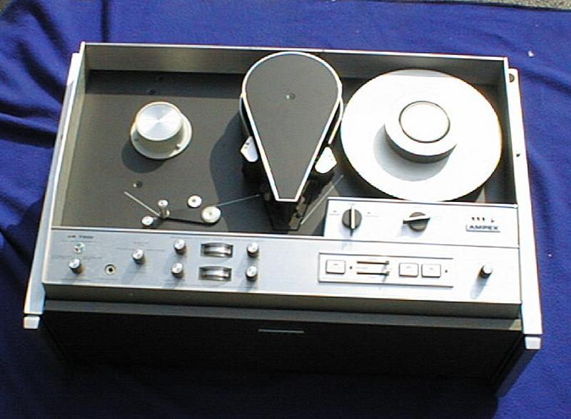 VR-7000 Typae A format VTR